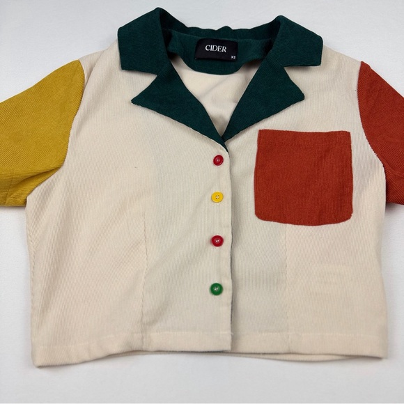 Cider Retro Colorblock Short Sleeve Button Up Crop Blouse Patchwork XS Like New - Picture 3 of 10